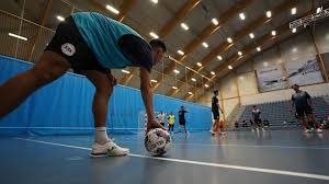 瓜达拉哈拉抽中巴萨后狂欢如夺冠